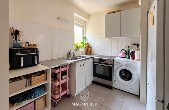 Nantes - Rue de Gigant - Appartement T2 de 50 m2 au dernier étage avec balcon. — photo 4