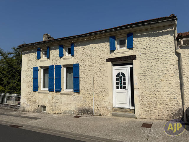 Maison proposé à La Chapelle-des-Pots