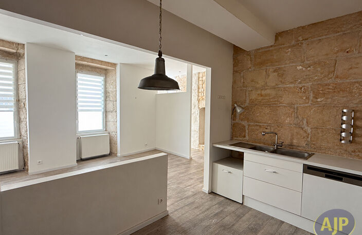 SAINTES Maison 108.8 m2 — photo 2
