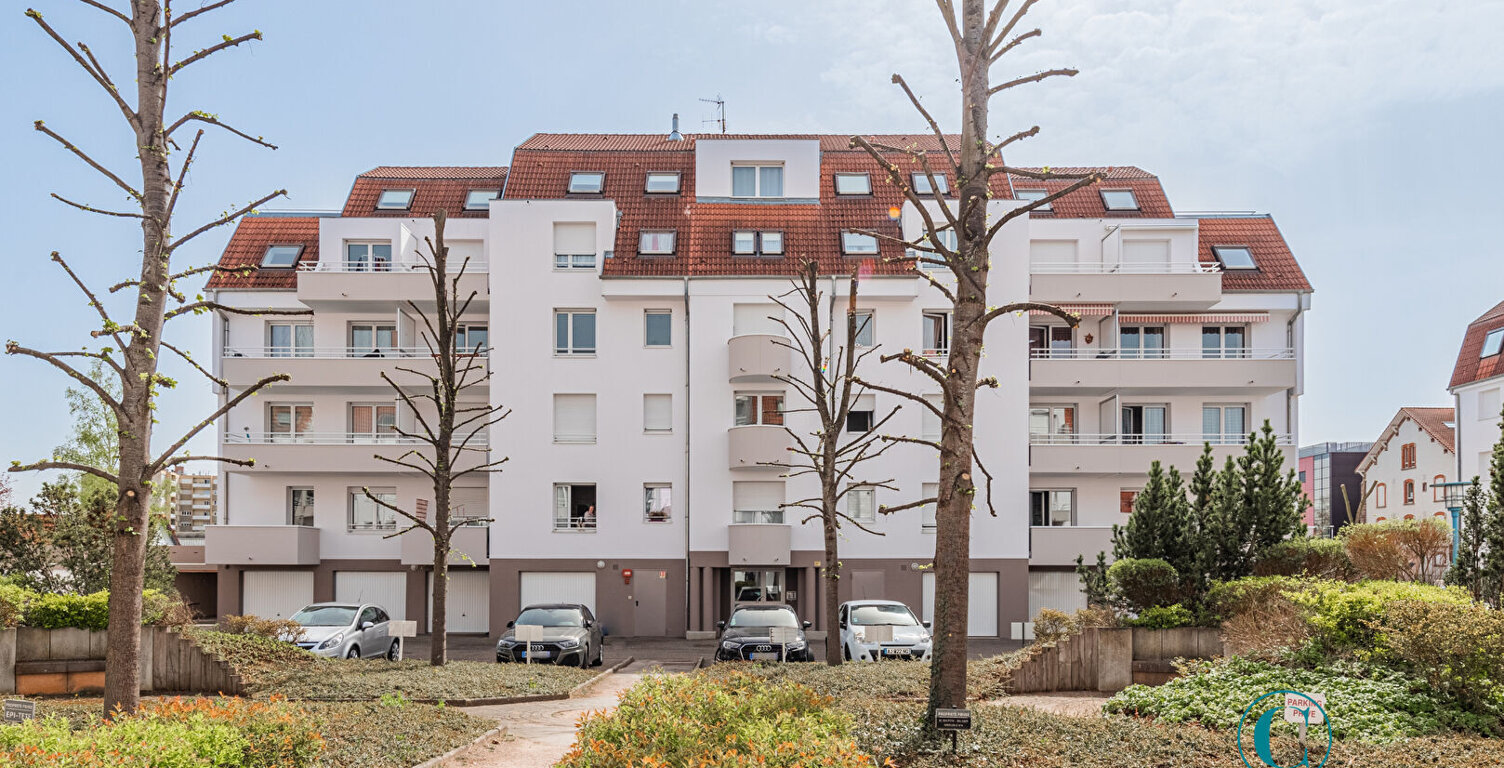 LOCAL PROFESSIONNEL 127.20 m² - OBERNAI CENTRE / RUE DU GÉNÉRAL LECLERC — photo 1