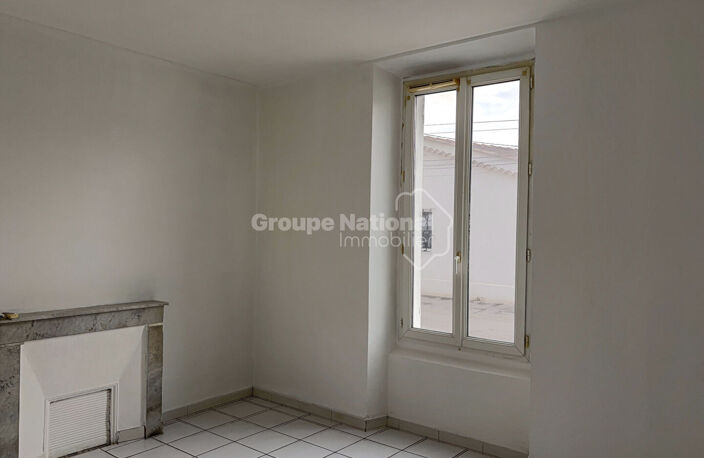 Appartement 34 m² Berre L Etang 2 pièces en Centre ville avec Garage — photo 5
