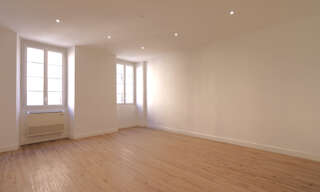 Appartement 4 Pièces 110 m² à louer à Bastia (20200)