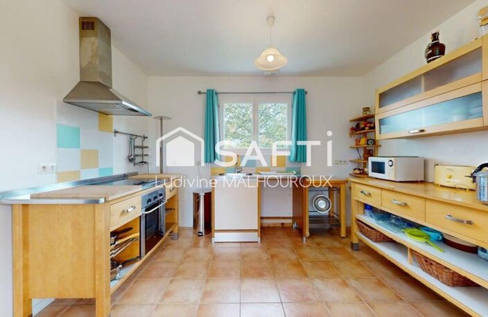 Maison de plein pied, avec piscine, 3 chambres, grand terrain & vue dégagée  Au calme, proche commodités — photo 2