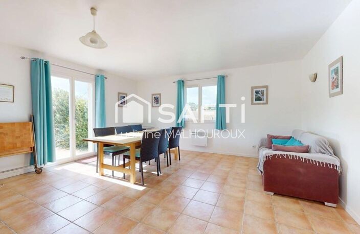 Maison de plein pied, avec piscine, 3 chambres, grand terrain & vue dégagée  Au calme, proche commodités — photo 4