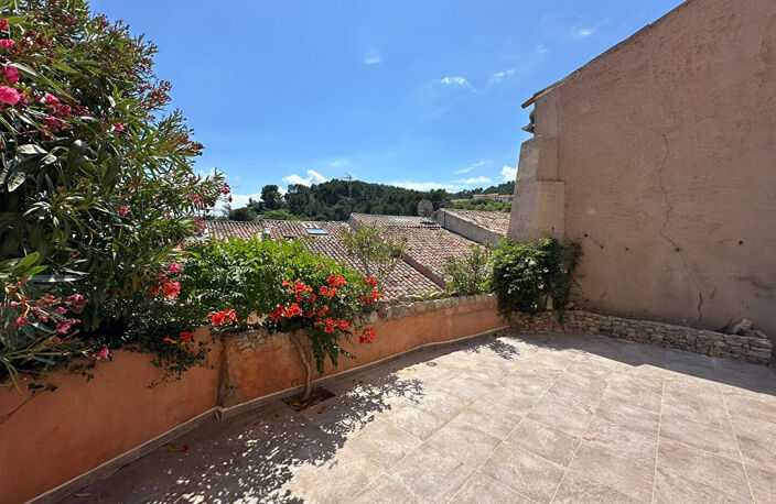 LE LUC - Maison de village 117m² renovée avec Exterieurs - 'LOUE' — photo 3