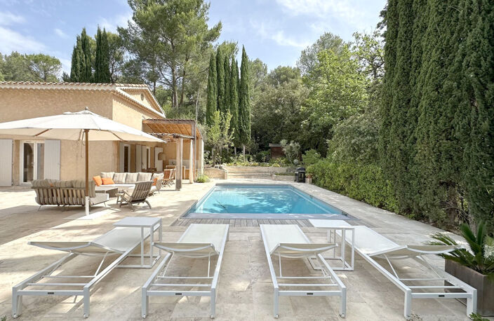 Maison Aix En Provence 10 pièce(s) 281 m2 — photo 2
