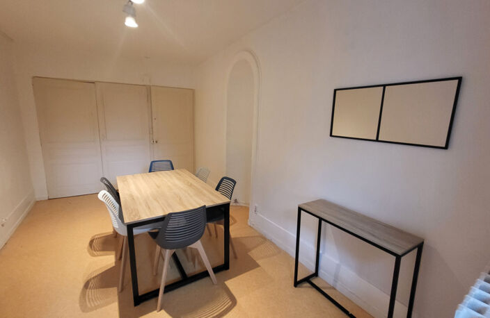 Appartement Lons Le Saunier 3 pièce(s) 76 m2 — photo 3