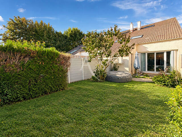 Maison  4 pièce(s) 83 m2 — photo du bien