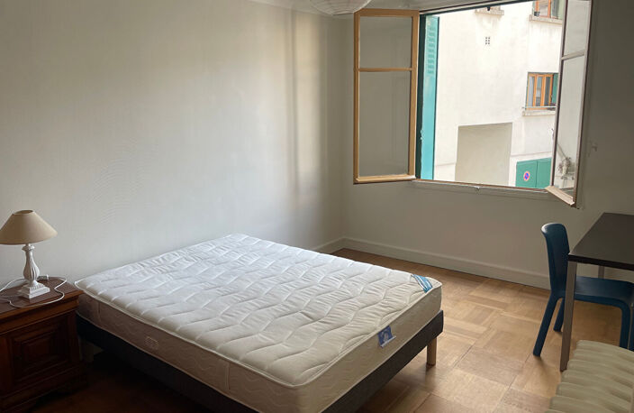 APPARTEMENT 2 PIECES MEUBLÉ - JARDIN DES PLANTES — photo 4