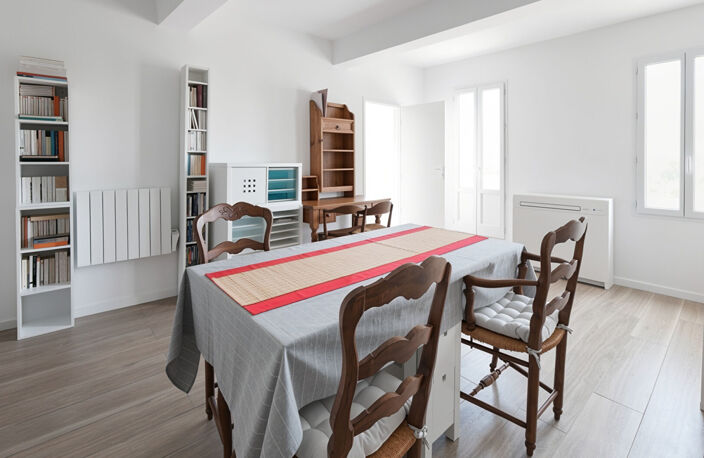 Vente Aix centre en exclusivité LC Gestion vous propose un appartement de type 2 de 55m² avec remise et cave. — photo 2
