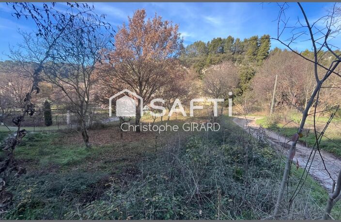 Terrain constructible et viabilisé de 1524 m² — photo 3