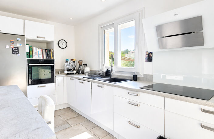 A vendre Maison de plain pied  au coeur des lavandes — photo 5