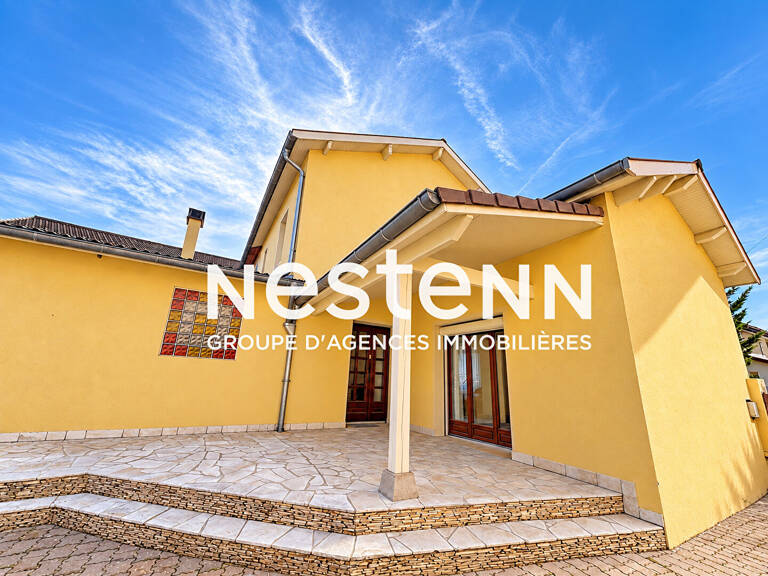 Maison Bron 5 pièces - 3 chambres - 136 m² - Terrain de 455m² - Secteur Saint-Jan BRON — photo 1