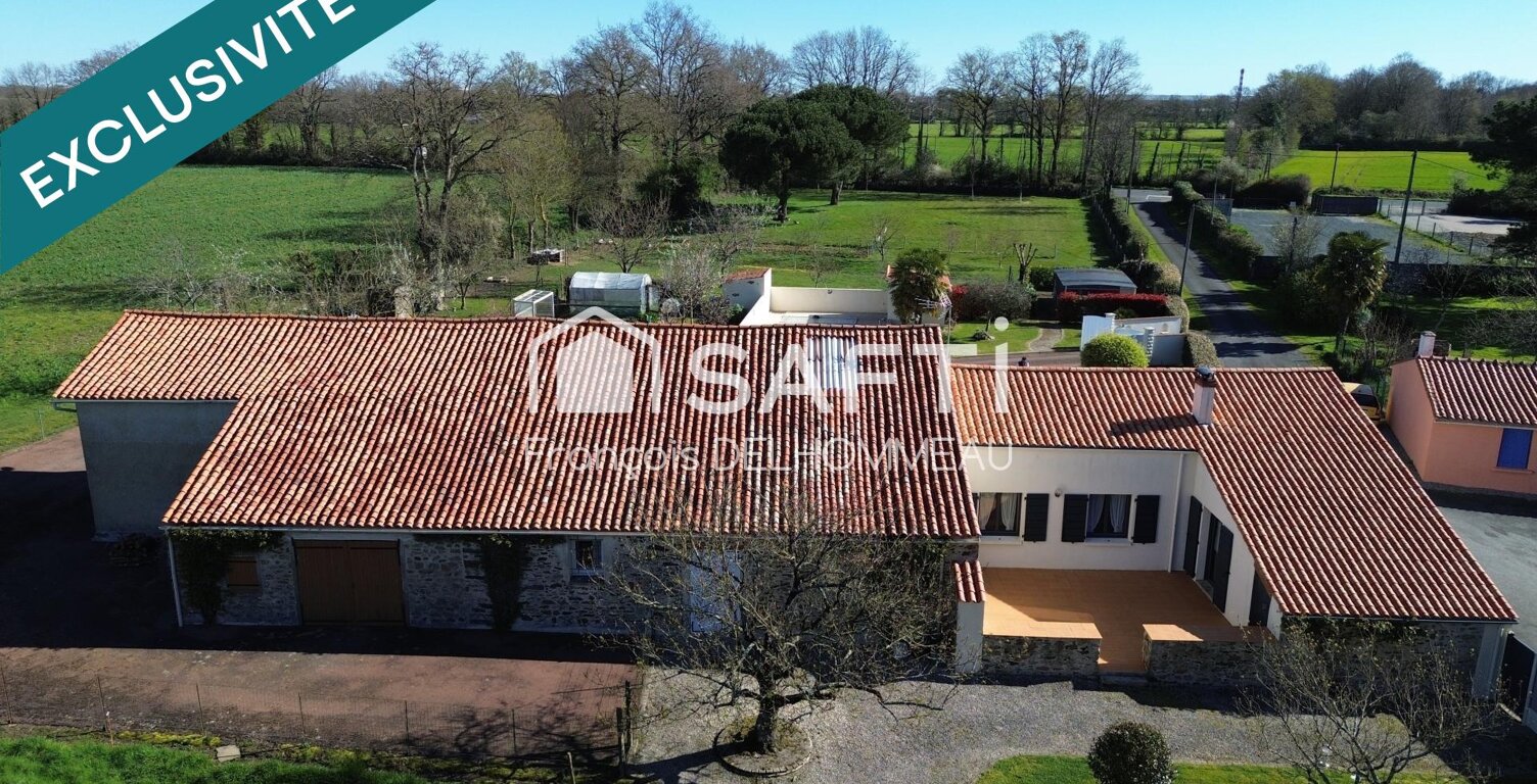 Corps de ferme rénovée 120m2, studio 30m2, grange 130m2, préau 70m2 — photo 1