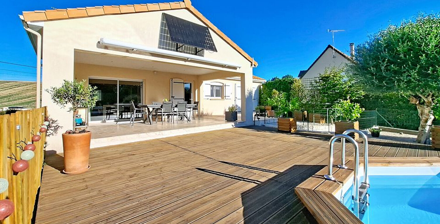 MAISON FAMILIALE AVEC PISCINE - DANGE SAINT ROMAIN - EXCLUSIVITE AGENCE — photo 1