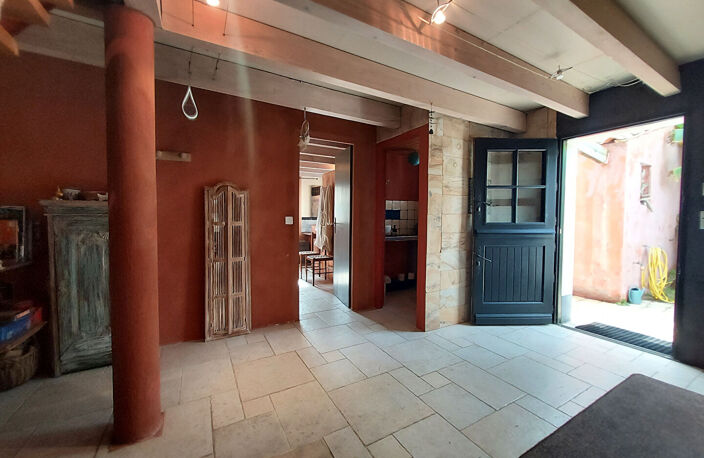 À 500 m de la mer, élégante maison de charme au coeur d'un village de pierres — photo 4