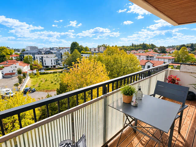 Anglet Central, type 3 de 62 m² + cave + parking — photo du bien