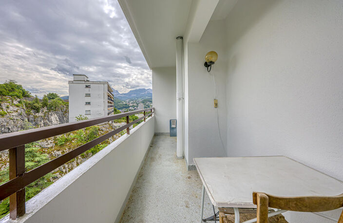 Appartement 5 pièces à vendre à Chambéry - Dernier étage avec garage et balcon — photo 3