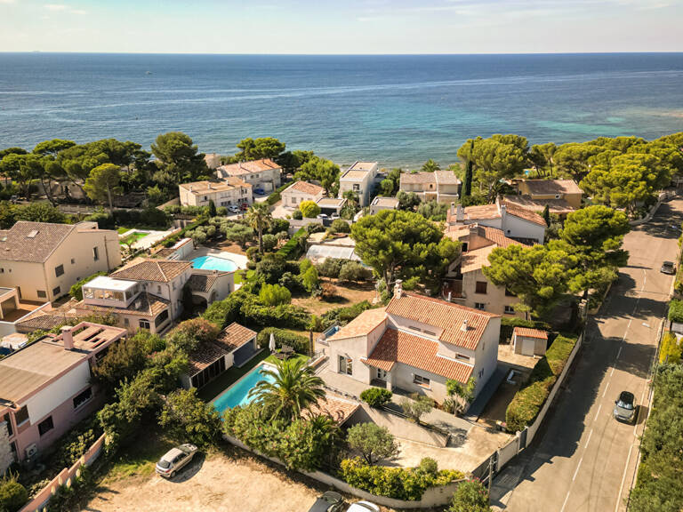 A VENDRE - PROPRIÉTÉ D'EXCEPTION TYPE 5 AVEC PISCINE ET GARAGE - CARRY-LE-ROUET — photo 1