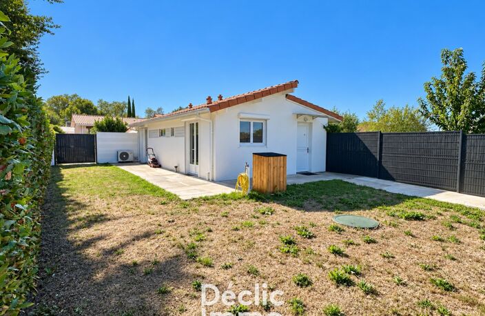 Local professionnel climatisé avec 3 bureaux et stationnement à Carignan-de-Bordeaux — photo 2