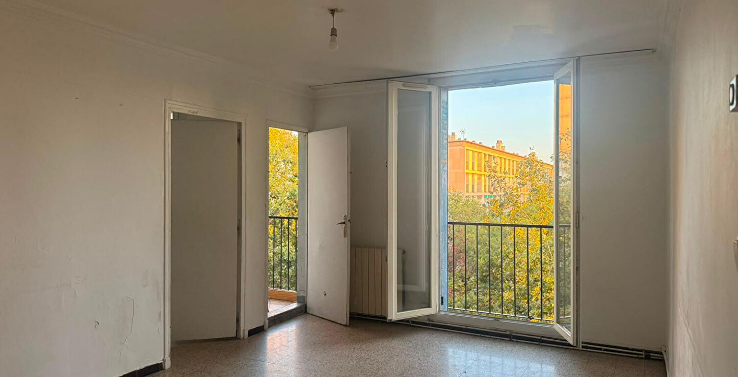 Appartement Marseille 3 pièce(s) 55.1 m2 — photo 1