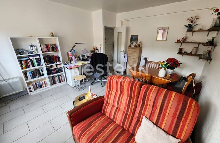 Toulouse Métro Saint agne 31400 appartement T2 -de 43.04 m2 cuisiné séparée équipée, grande cave .Local vélo. Cour intérieure commune — photo 3