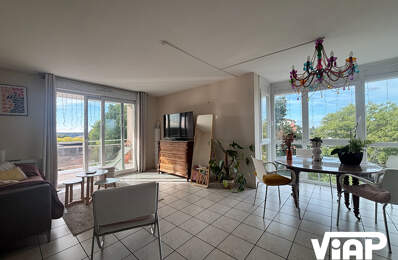 SUPERBE T3 MEUBLÉ PROCHE CLINIQUE EMAILLEURS — photo du bien