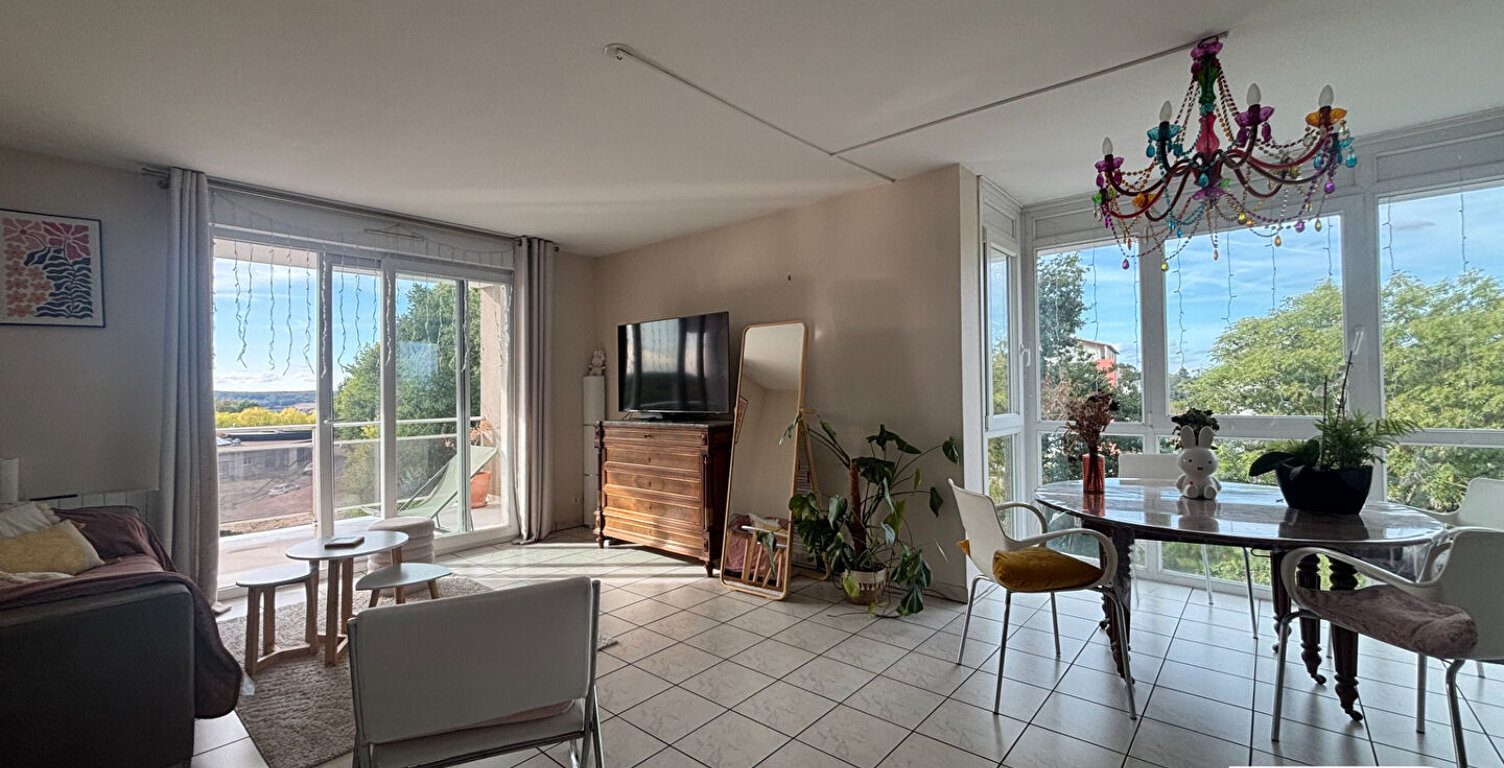 SUPERBE T3 MEUBLÉ PROCHE CLINIQUE EMAILLEURS — photo 1