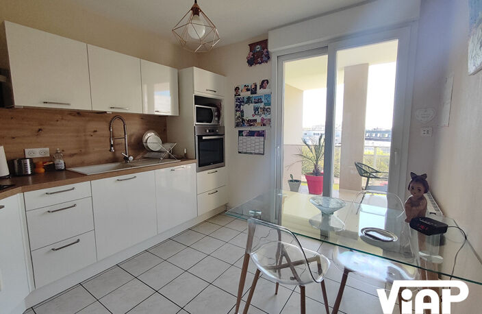 SUPERBE T3 MEUBLÉ PROCHE CLINIQUE EMAILLEURS — photo 3