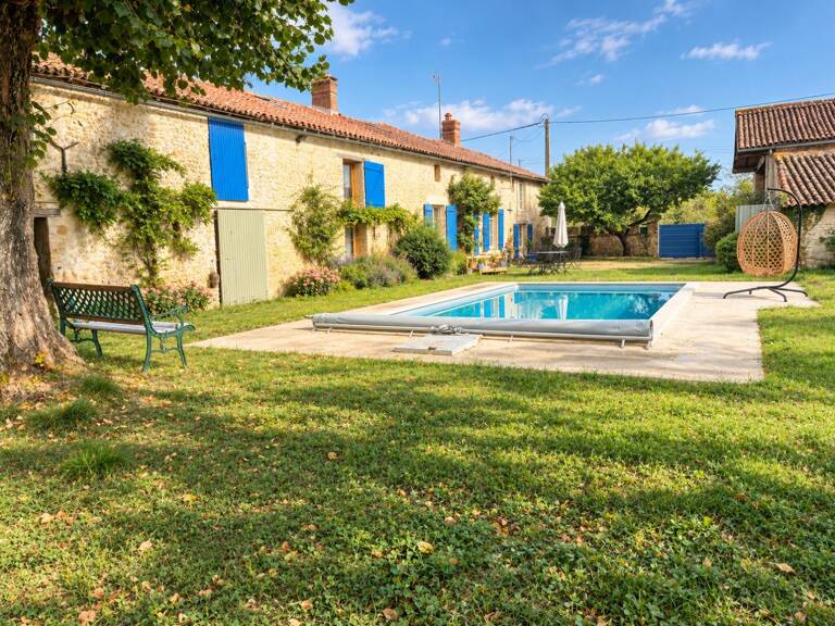 Maison — photo 1