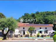 Belle prestation, maison T4 de 138m² et son studio T1 environ 28m², combles, terrasses, cour, abris couverts, garage, atelier, grange, bassin, jardin, puits, piscine au sel. — photo 2