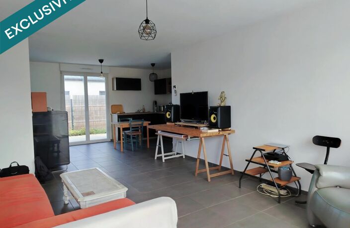 Maison de plain pied avec garage et jardin, au calme. — photo 5