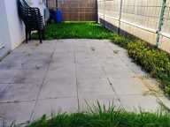 Maison de plain pied avec garage et jardin, au calme. — photo 2