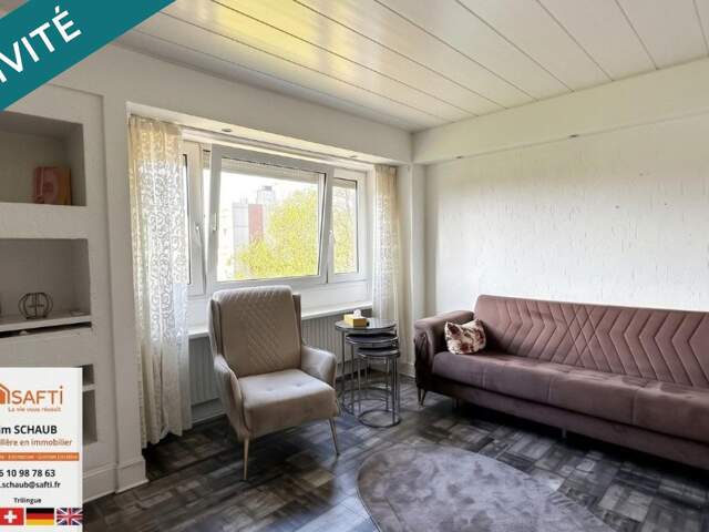 Appartement 4 pièces de 84 m² avec ascenseur  Saint-Louis centre — photo du bien