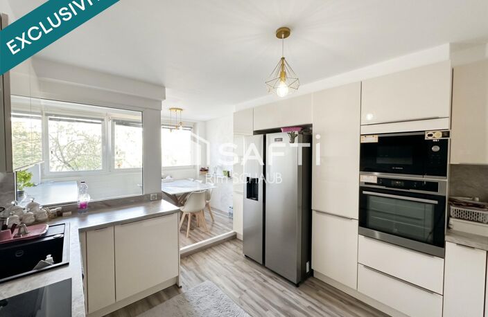 Appartement 4 pièces de 84 m² avec ascenseur  Saint-Louis centre — photo 2