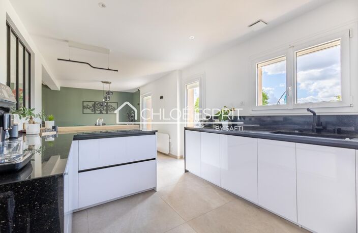 MAISON FAMILIALE RÉNOVÉE — photo 4