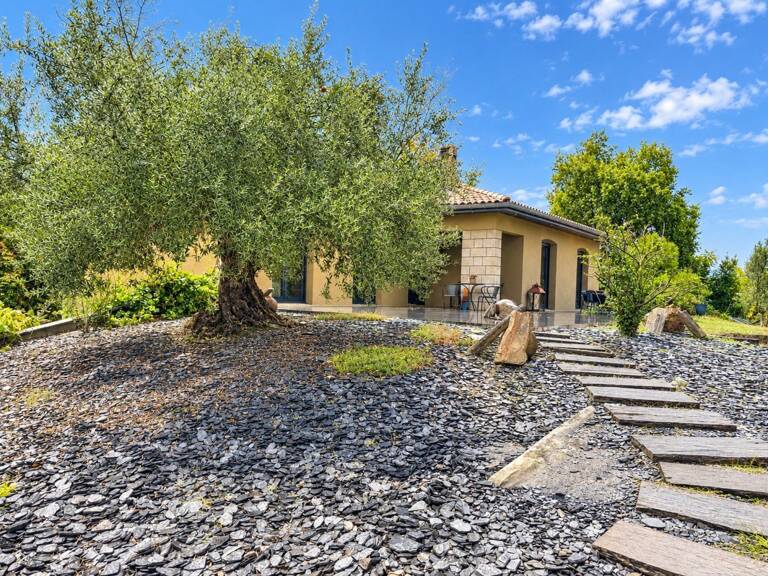 Villa d'exception à Eysines, entre luxe et sérénité — photo 1