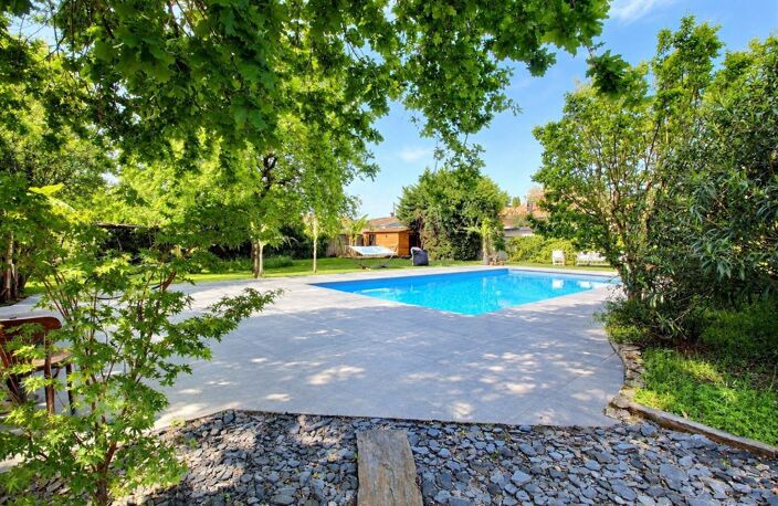 Villa d'exception à Eysines, entre luxe et sérénité — photo 2