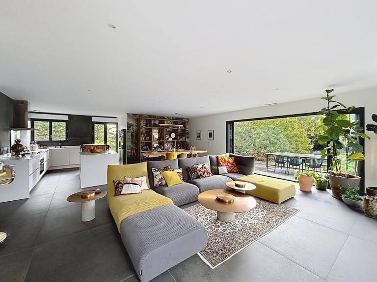 Villa d'exception à Eysines, entre luxe et sérénité — photo 1