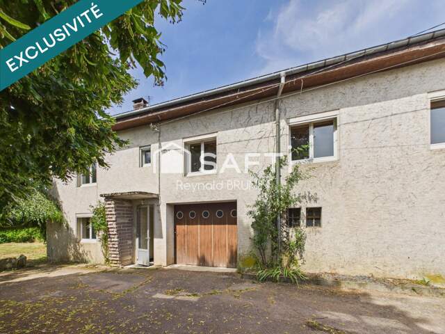 Maison familiale de 199 m²  5 chambres — photo du bien