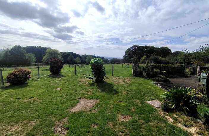 belle maison de campagne offrant une vue exceptionnelle et dégagée sur la vallée de Mortain, — photo 2