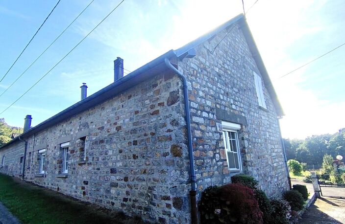 belle maison de campagne offrant une vue exceptionnelle et dégagée sur la vallée de Mortain, — photo 3