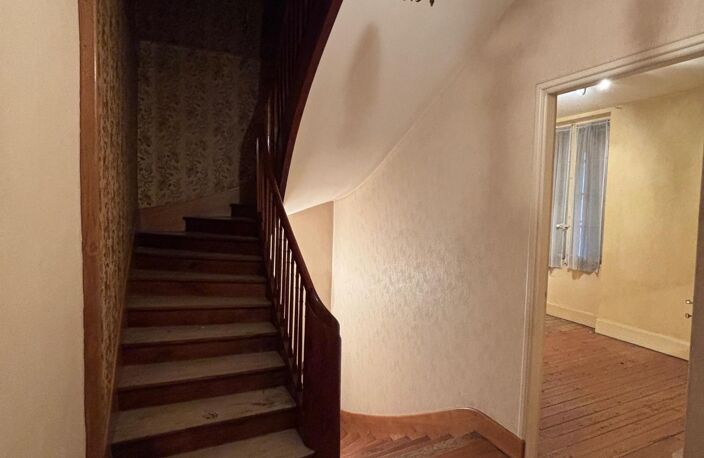 Appartement avec terrasse et parking — photo 4