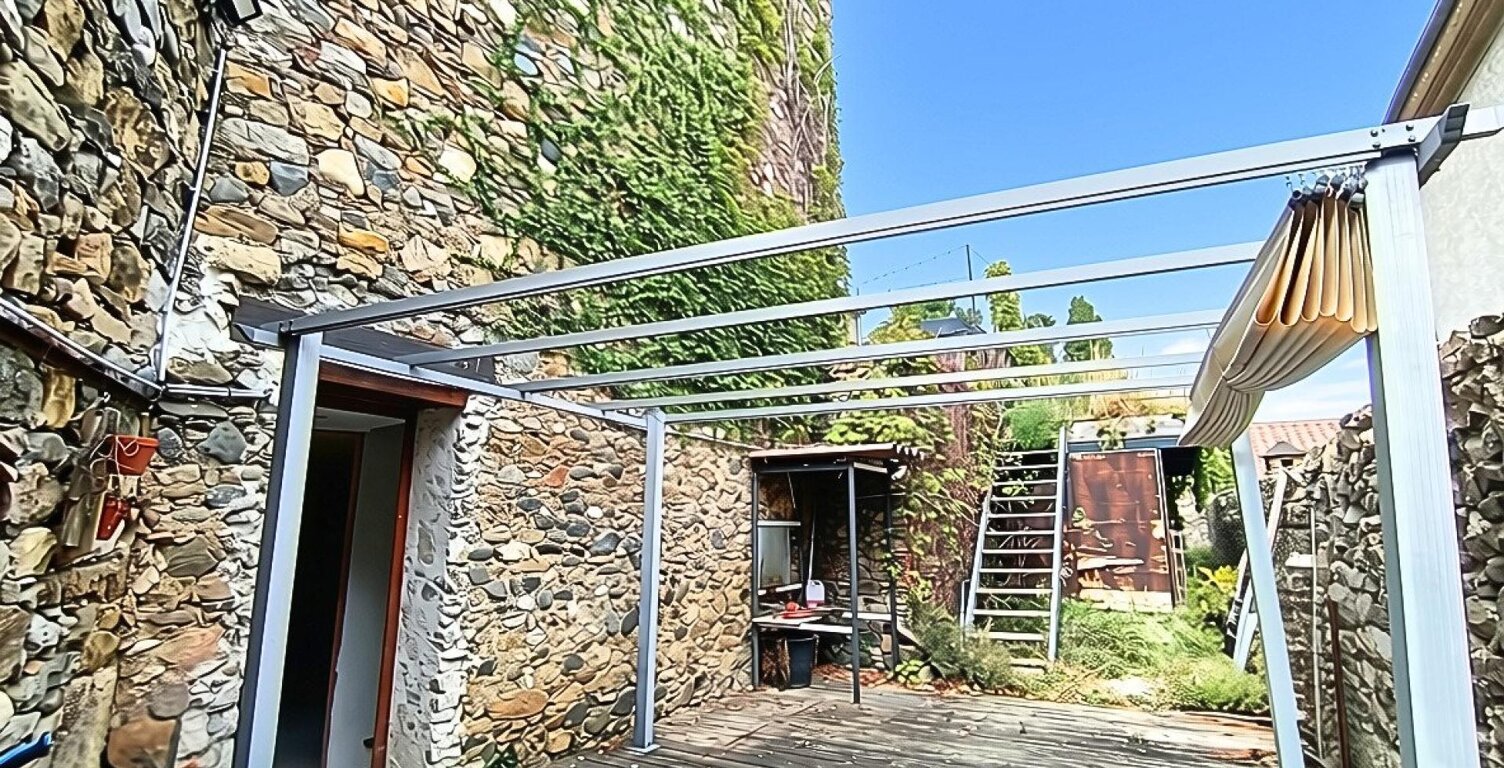 Maison de village de caractère 5 chambres avec cour — photo 1