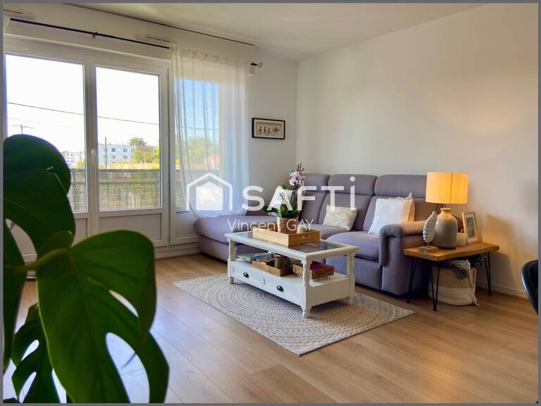 Rare à CAUDERAN, magnifique T3 rénové avec soin — photo 1