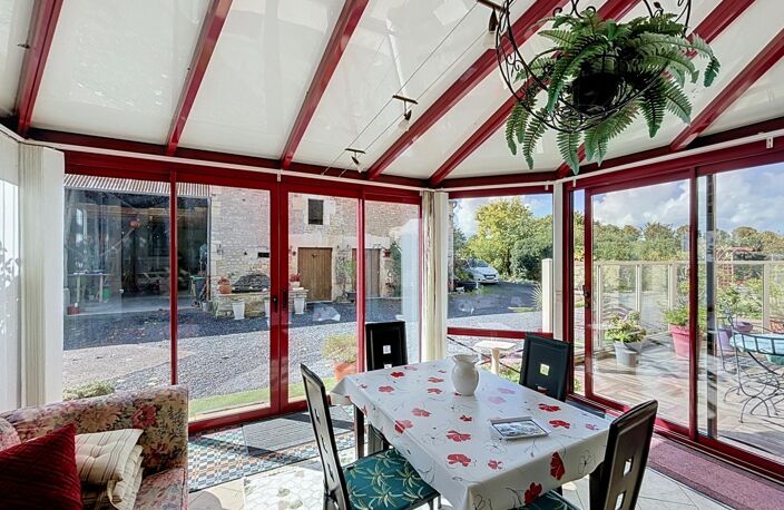 Maison en pierre, dépendances et 4 774 m² de terrain — photo 3