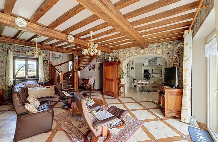 Maison en pierre, dépendances et 4 774 m² de terrain — photo 4