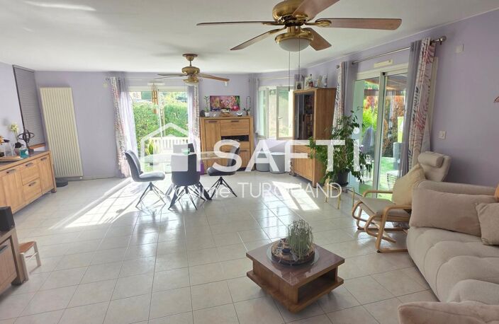 Pavillon sur sous-sol 143m², 3 chambres, 1090m² de terrain. — photo 5