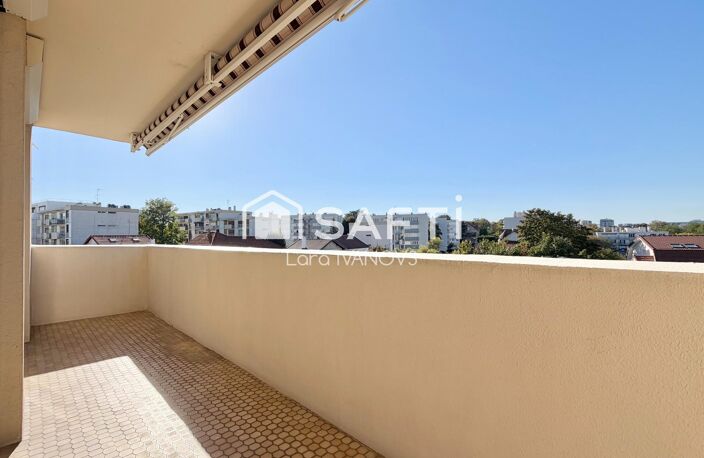 4 pièces, 4 balcons au Vieux Saint-Maur — photo 2