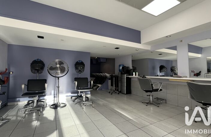 Vente Esthétique, Coiffure 104 m&sup2; — photo 4